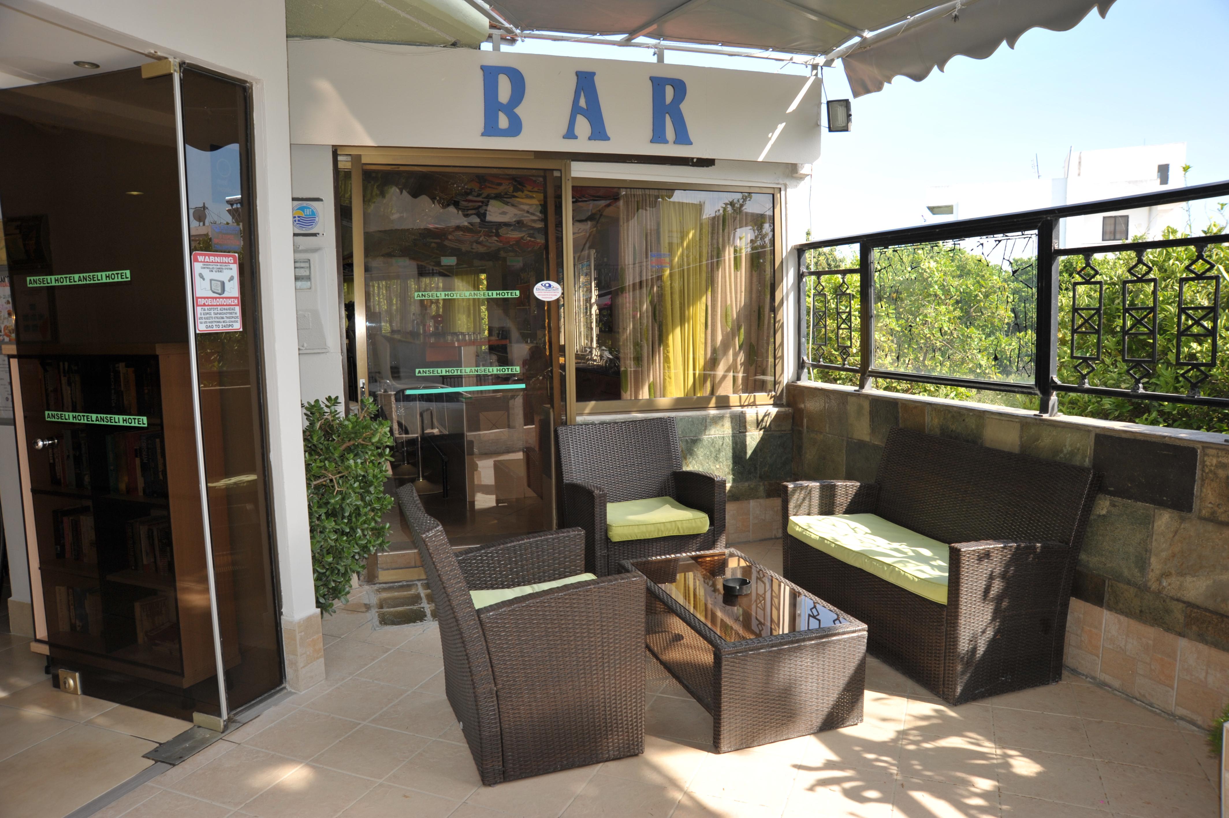 Anseli Hotel Kremastí Buitenkant foto
