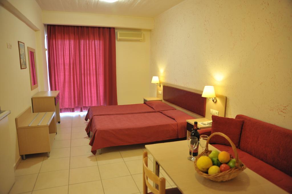 Anseli Hotel Kremastí Buitenkant foto
