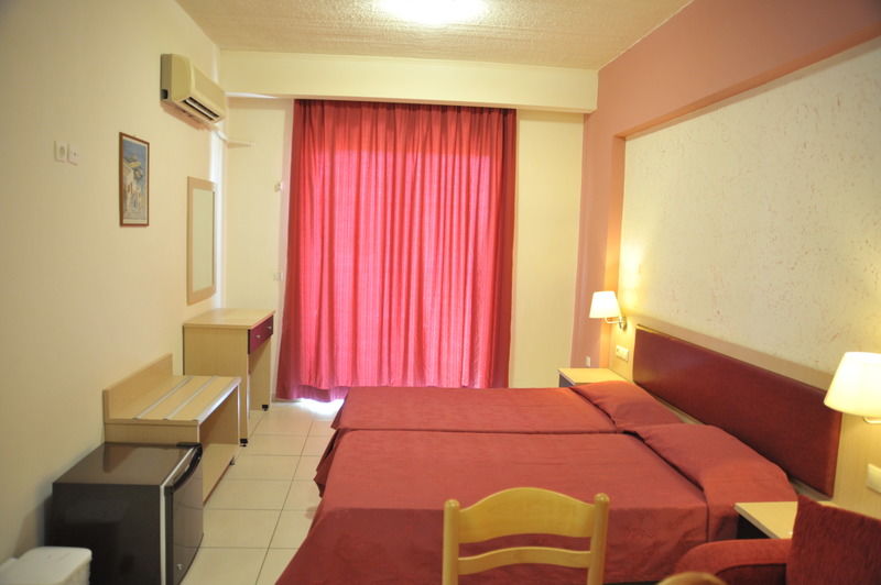 Anseli Hotel Kremastí Buitenkant foto