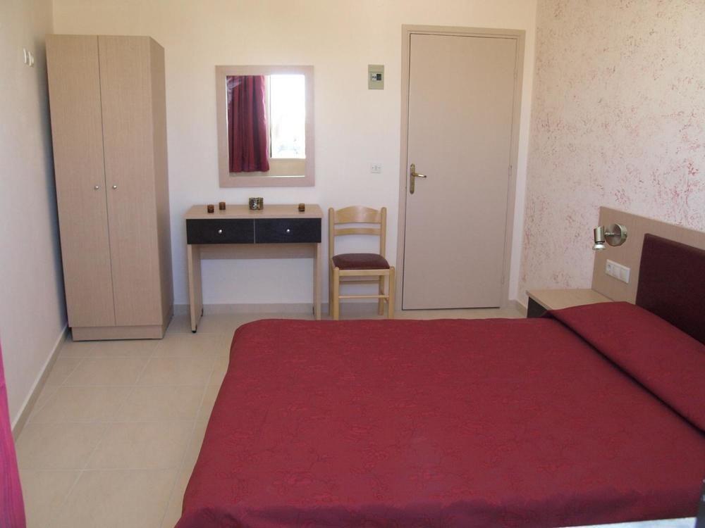 Anseli Hotel Kremastí Buitenkant foto