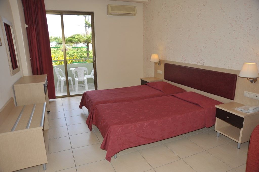 Anseli Hotel Kremastí Buitenkant foto